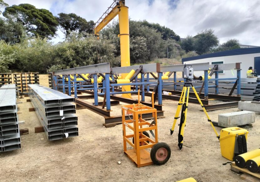 Christmas Creek preassembly of conveyor