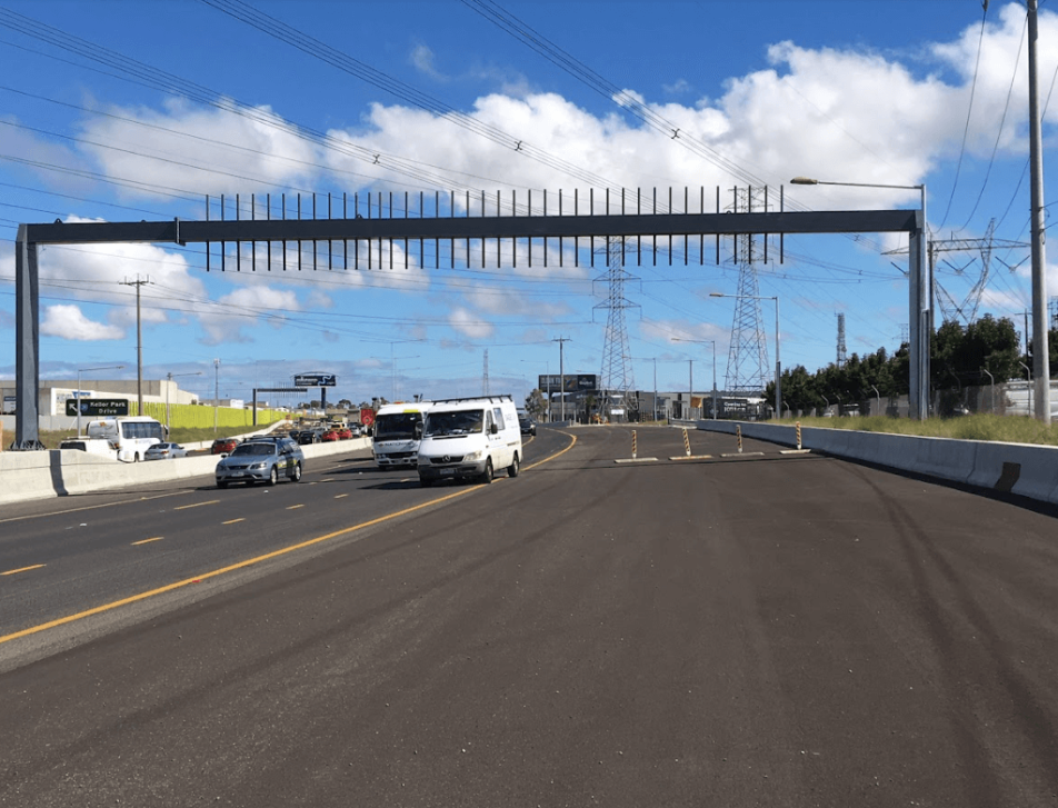 2023/01/Monash-Freeway-1-1.png